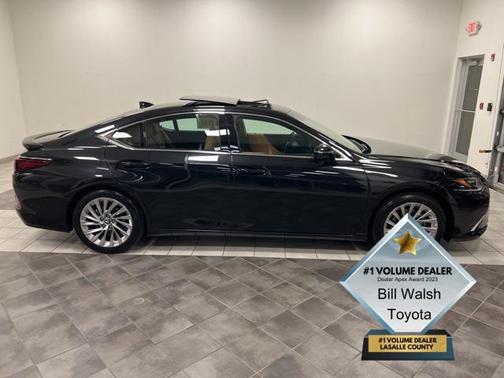 2022 Lexus ES 350 Ultra Luxury