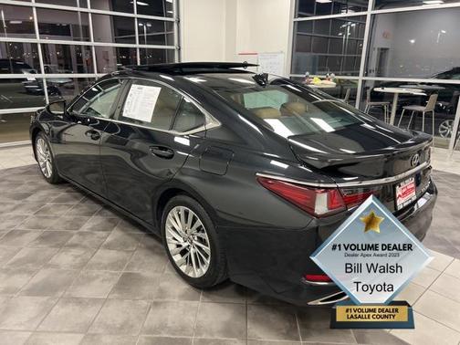 2022 Lexus ES 350 Ultra Luxury