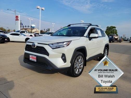 2022 Toyota RAV4 XLE Premium