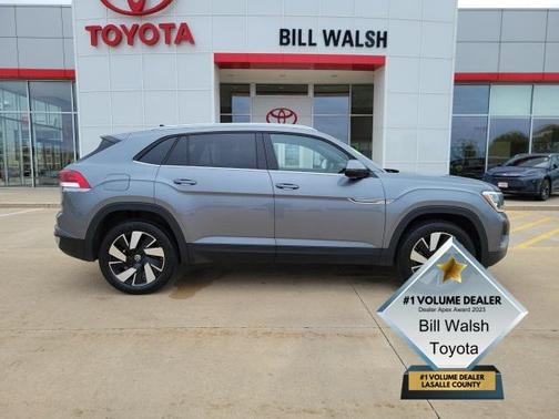 2024 Volkswagen Atlas Cross Sport 2.0T SE w/Technology 4MOTION