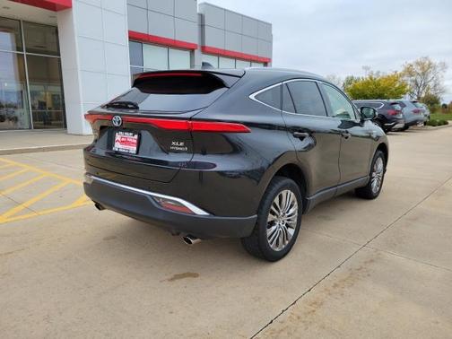 2021 Toyota Venza XLE