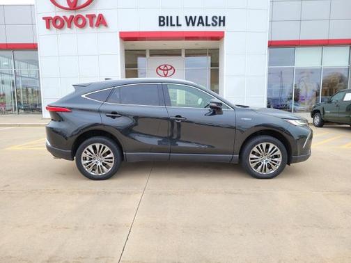 2021 Toyota Venza XLE