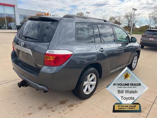 2010 Toyota Highlander SE