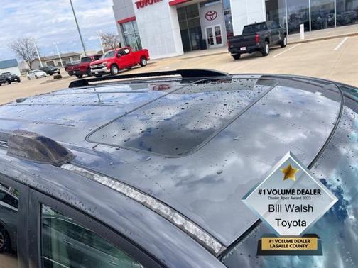 2010 Toyota Highlander SE