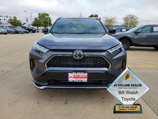 2025 Toyota RAV4 Hybrid SE