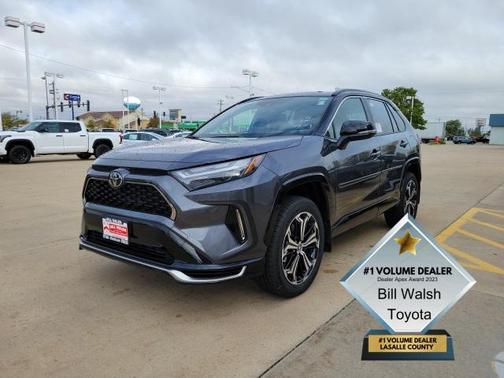 2025 Toyota RAV4 Hybrid SE