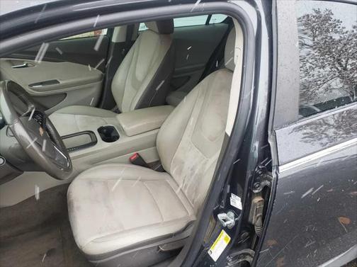 2015 Chevrolet Volt Base