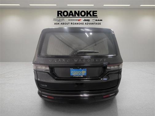 2023 Jeep Grand Wagoneer Series III Obsidian 4x4