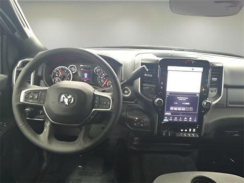 2025 RAM 2500 Big Horn Crew Cab 4x4 6'4' Box