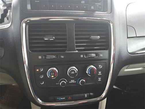 2012 Dodge Grand Caravan SE/AVP