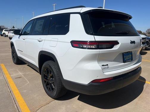 2025 Jeep Grand Cherokee L Altitude