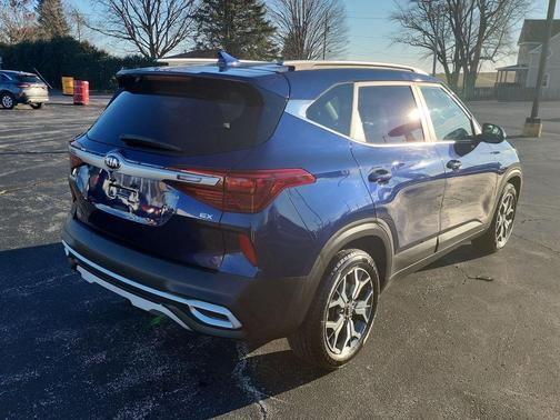2021 Kia Seltos EX