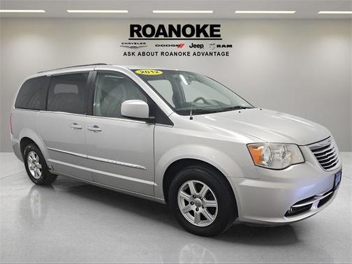 2012 Chrysler Town & Country Touring