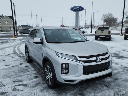 2025 Mitsubishi Outlander Sport 2.0 ES