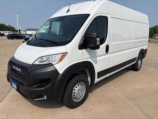 2025 RAM ProMaster 2500 Tradesman