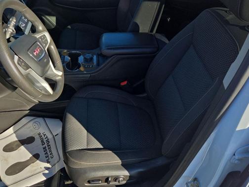 2021 GMC Acadia AWD SLE