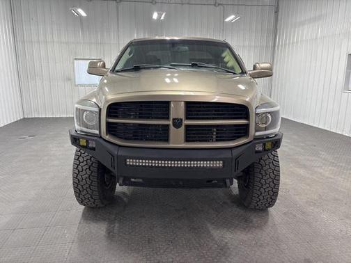 2006 Dodge Ram 2500 SLT/TRX