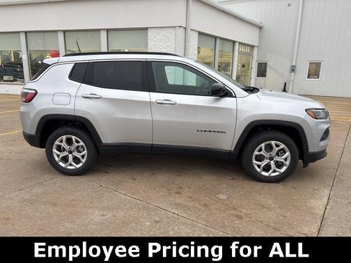 2025 Jeep Compass Latitude
