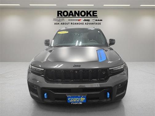 2022 Jeep Grand Cherokee 4xe Trailhawk