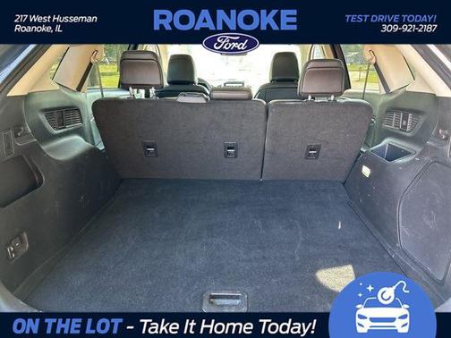 2023 Ford Edge Titanium
