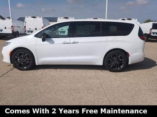 2026 Chrysler Pacifica L