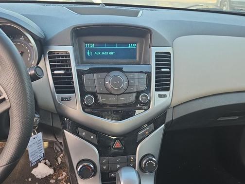 2014 Chevrolet Cruze LS