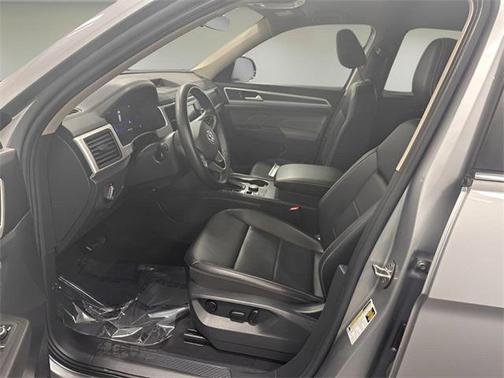 2023 Volkswagen Atlas 2.0T SE