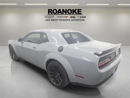 2022 Dodge Challenger R/T Scat Pack Widebody