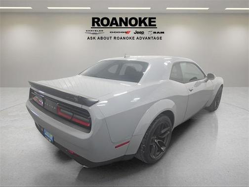 2022 Dodge Challenger R/T Scat Pack Widebody
