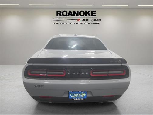 2022 Dodge Challenger R/T Scat Pack Widebody