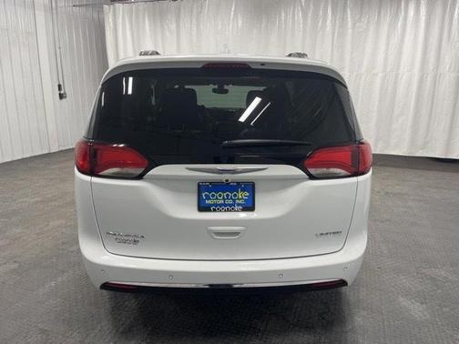 2020 Chrysler Pacifica Limited