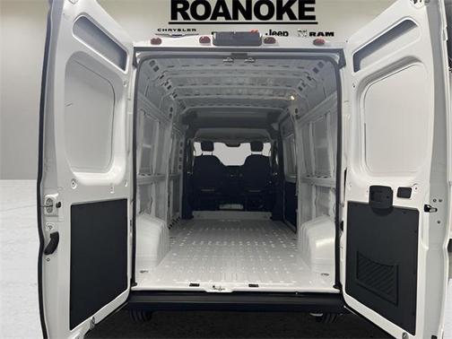 2025 RAM ProMaster 2500 Tradesman