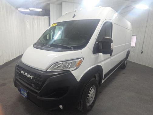 2025 RAM ProMaster 2500 Tradesman