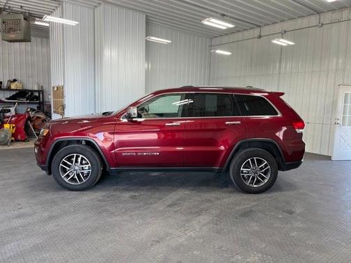 Photo 2 of 28 of 2021 Jeep Grand Cherokee Limited