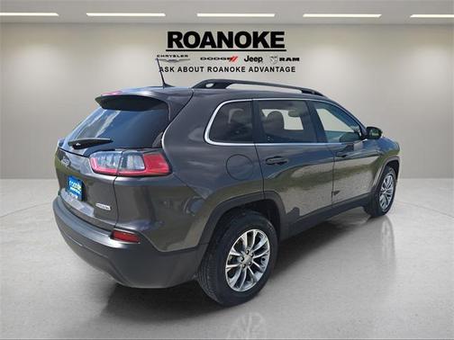 2022 Jeep Cherokee Latitude Lux