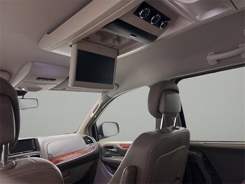 2014 Chrysler Town & Country Touring-L