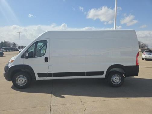 2025 RAM ProMaster 2500 Tradesman
