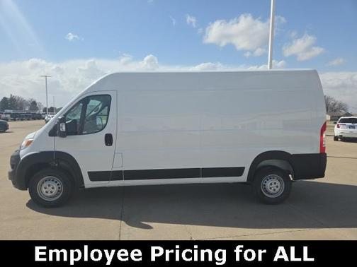2025 RAM ProMaster 2500 Tradesman