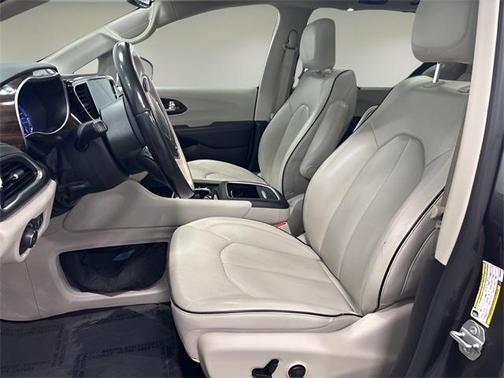 2021 Chrysler Pacifica Hybrid Limited