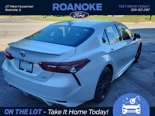 2022 Toyota Camry XSE
