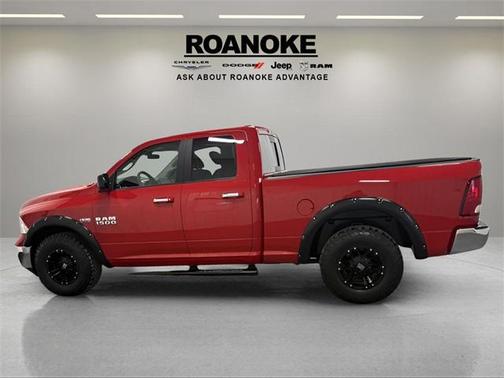 2017 RAM 1500 SLT