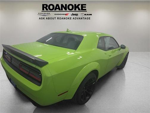2022 Dodge Challenger R/T Scat Pack Widebody