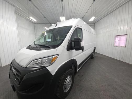 2025 RAM ProMaster 2500 Tradesman