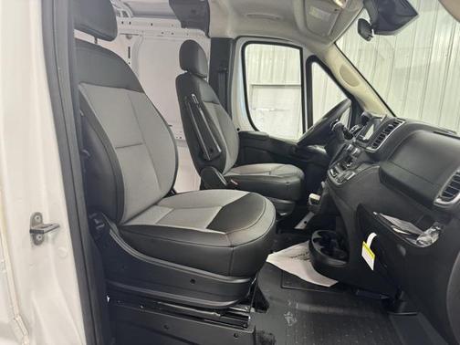 2025 RAM ProMaster 1500 Low Roof