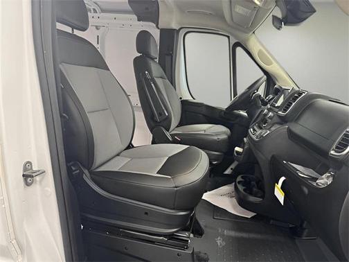2025 RAM ProMaster 1500 Low Roof