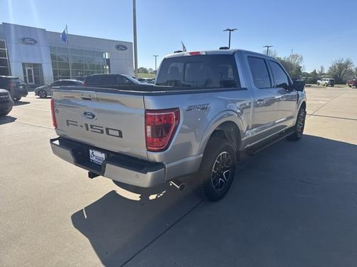 ICONIC SILVER METALLIC 2023 Ford F-150 XLT