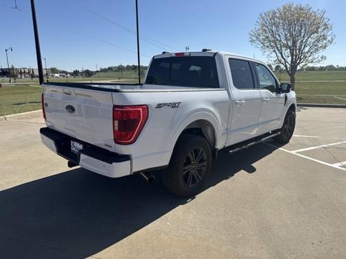 OXFORD WHITE 2023 Ford F-150 XLT