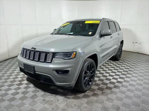 2020 Jeep Grand Cherokee Altitude