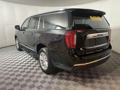 2024 GMC Yukon XL SLT