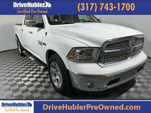 Bright White Clearcoat 2016 RAM 1500 Laramie